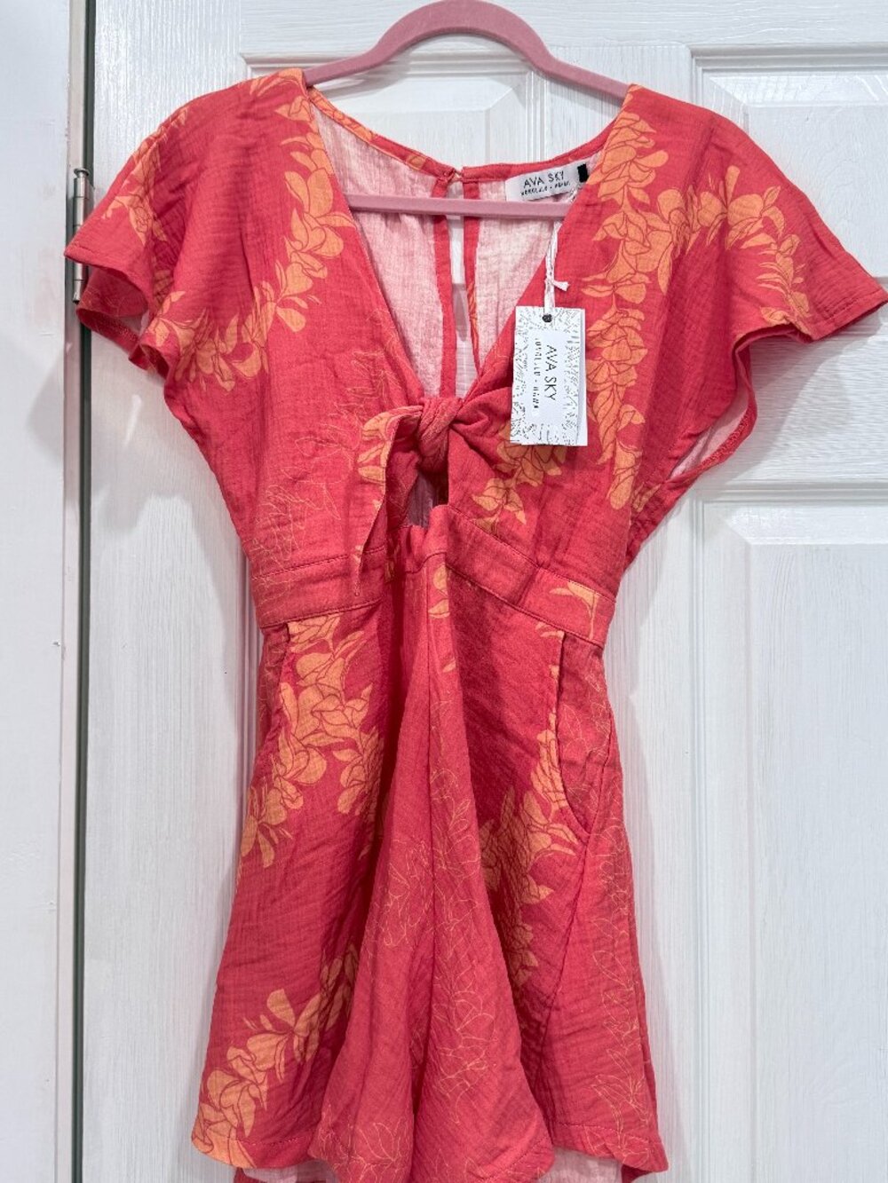NWT Fighting Eel Ava Sky romper kiwi muslin papaya plumeria lei sz S NEW